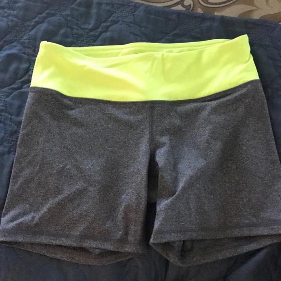 Reflex Pants - Yoga shorts